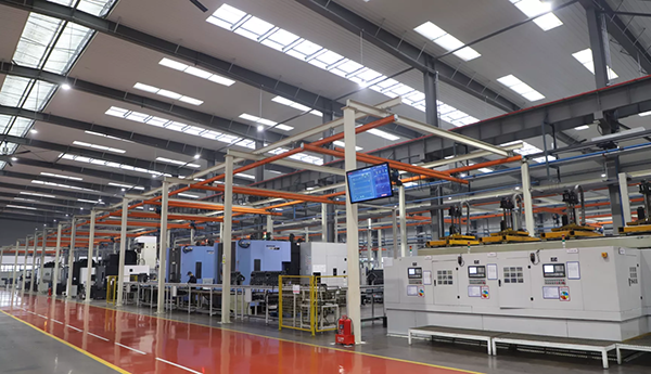 今年会jinnianhui(中国)缸盖砂芯自动修芯机器人